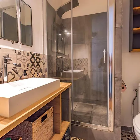 4 Guests Flat - Turbigo Lägenhet